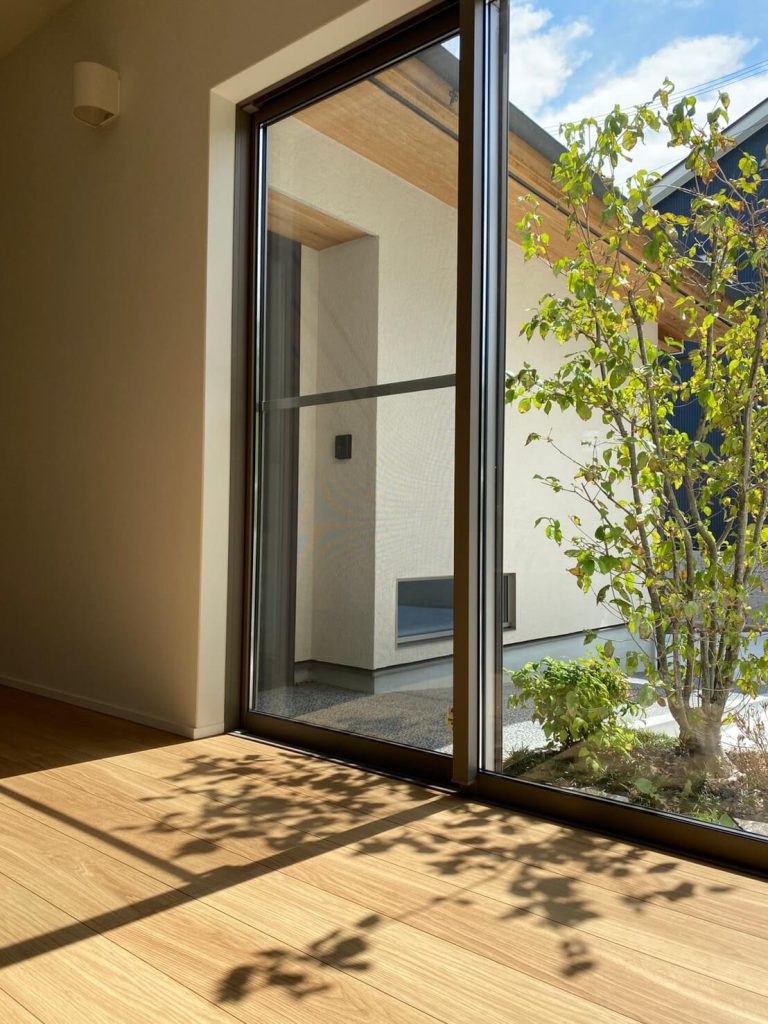 今年も、淡い期待を胸に。